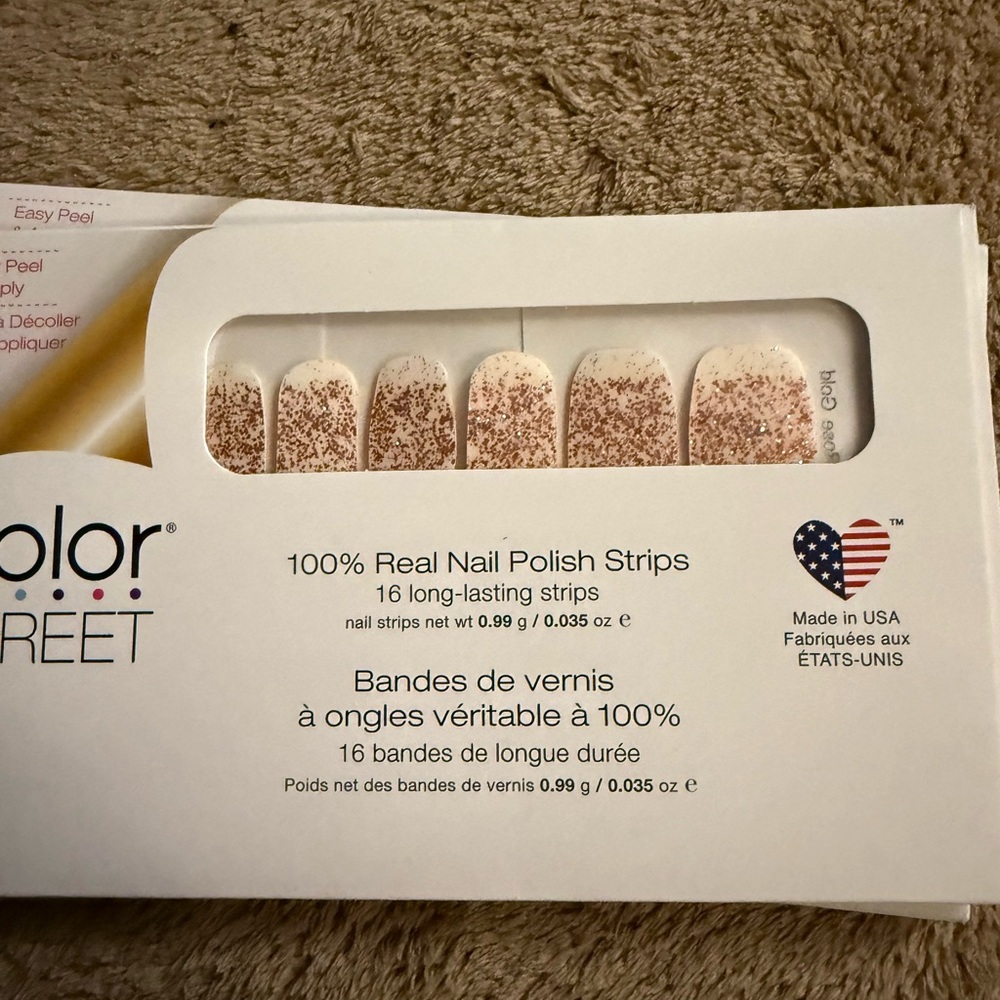 Color-street nail strips